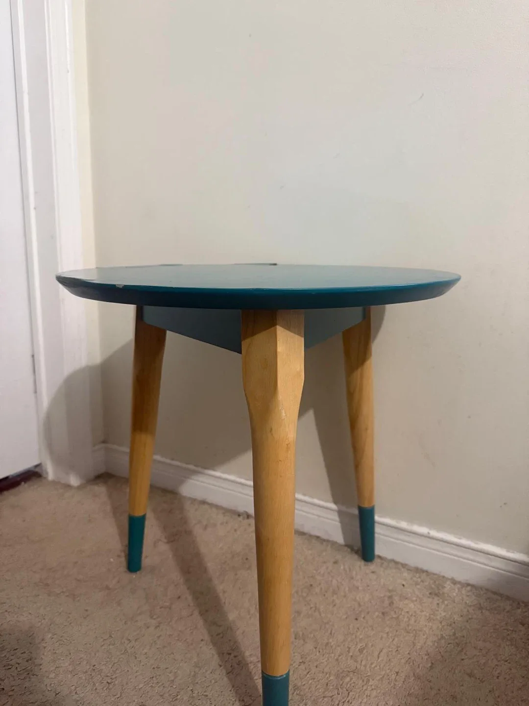 Turquoise Round Side Table image indicator(2)