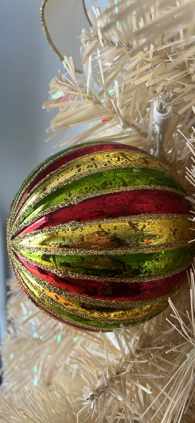 Cynthia Rowley Shatterproof Ornaments (Set of 4)