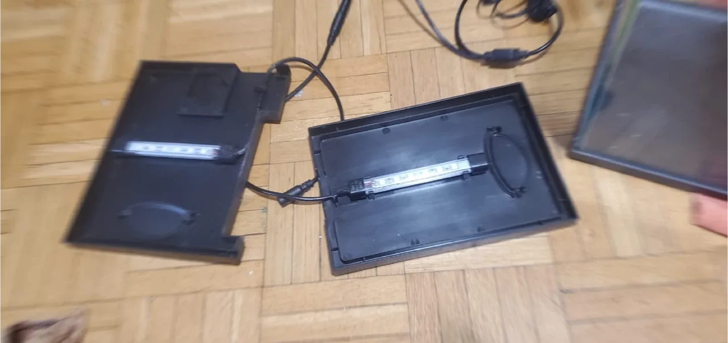 Used Aquarium with Accessories image indicator(2)