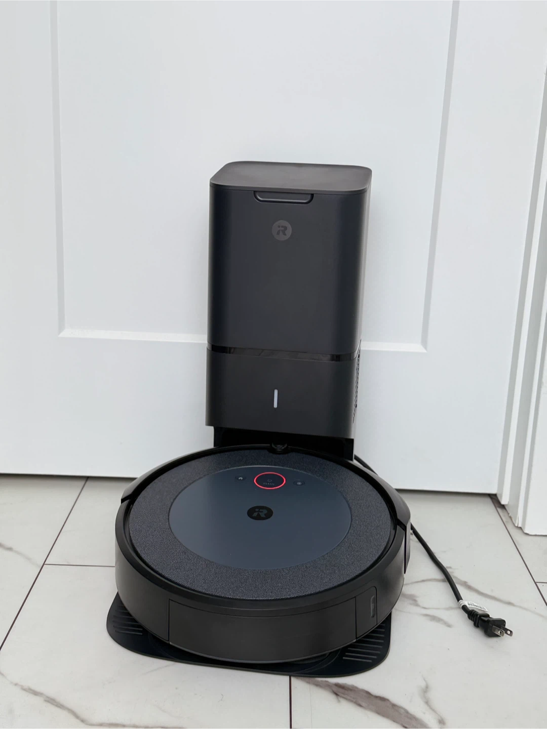 iRobot Roomba s9+ Robot Vacuum - Black - photo 3