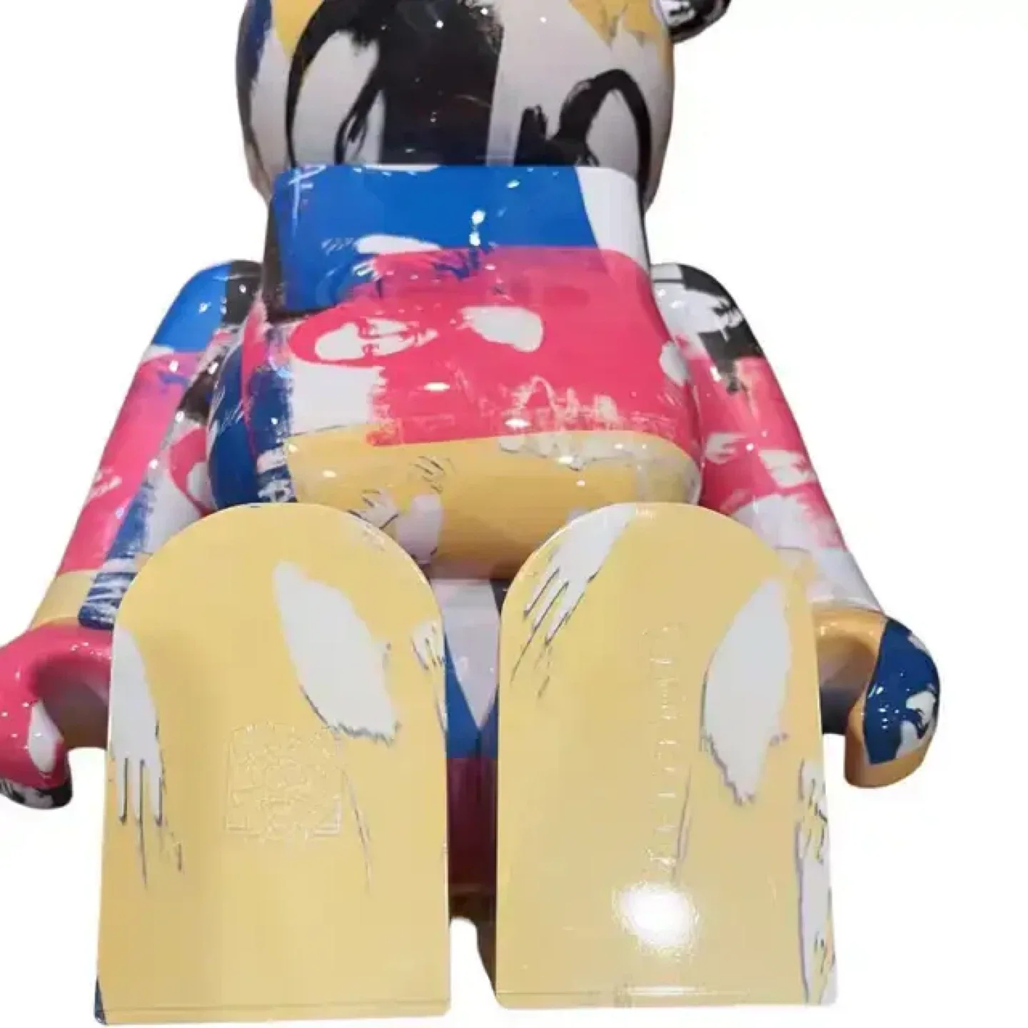 DCON 2019 ANDY WARHOL MONA LISA COLOURED 1000% BEARBRICK image indicator(8)
