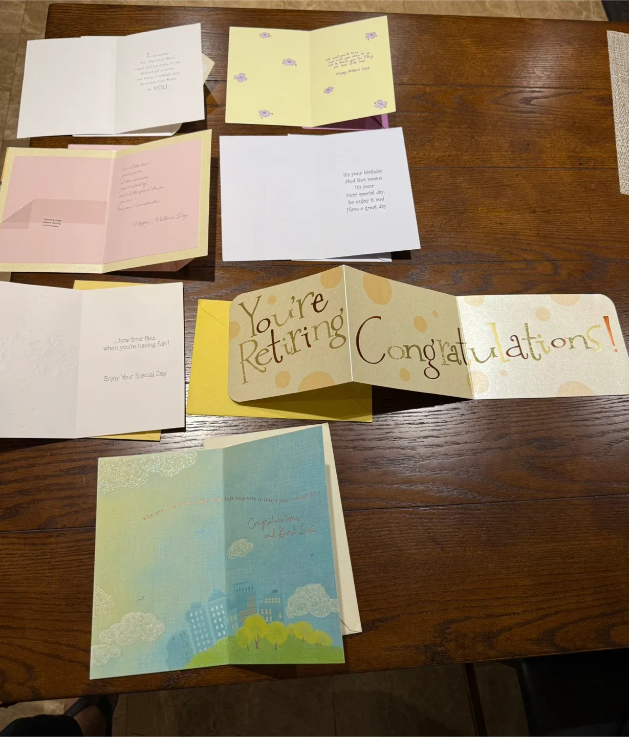 Variety of greeting cards image indicator(6)