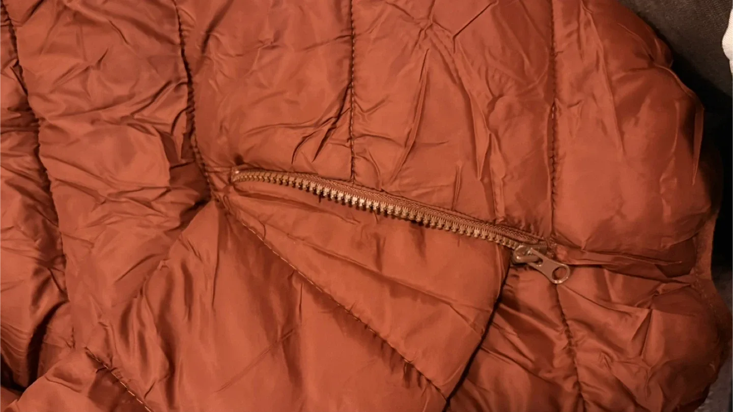 Forever 21 Men's Brown Puffer Jacket - Size L image indicator(4)