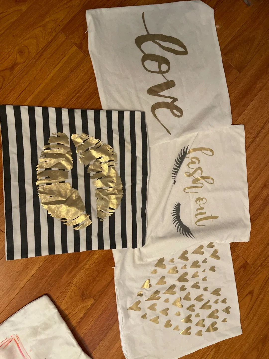 Decorative Throw Pillows - Set of 4