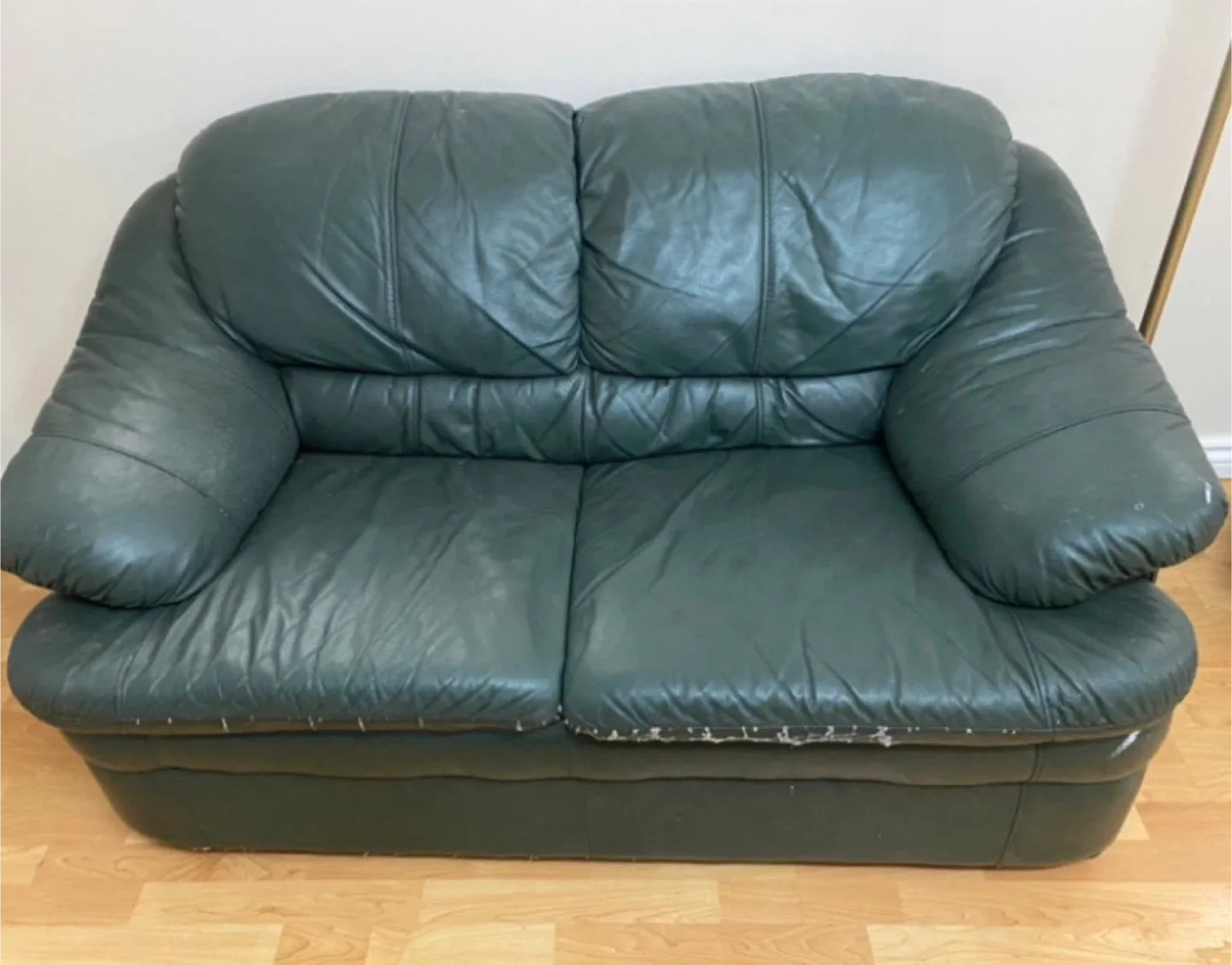Green Leather Loveseat - Comfy & Stylish