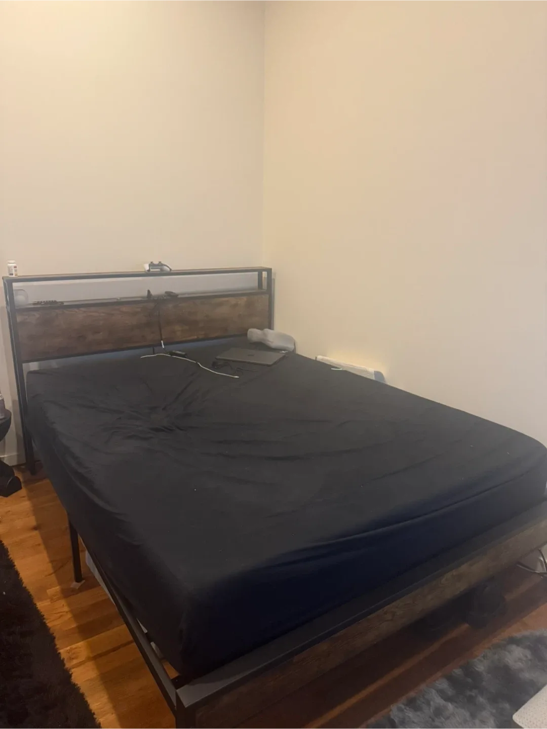 Queen Size mattress + Bed Frame with USB Ports