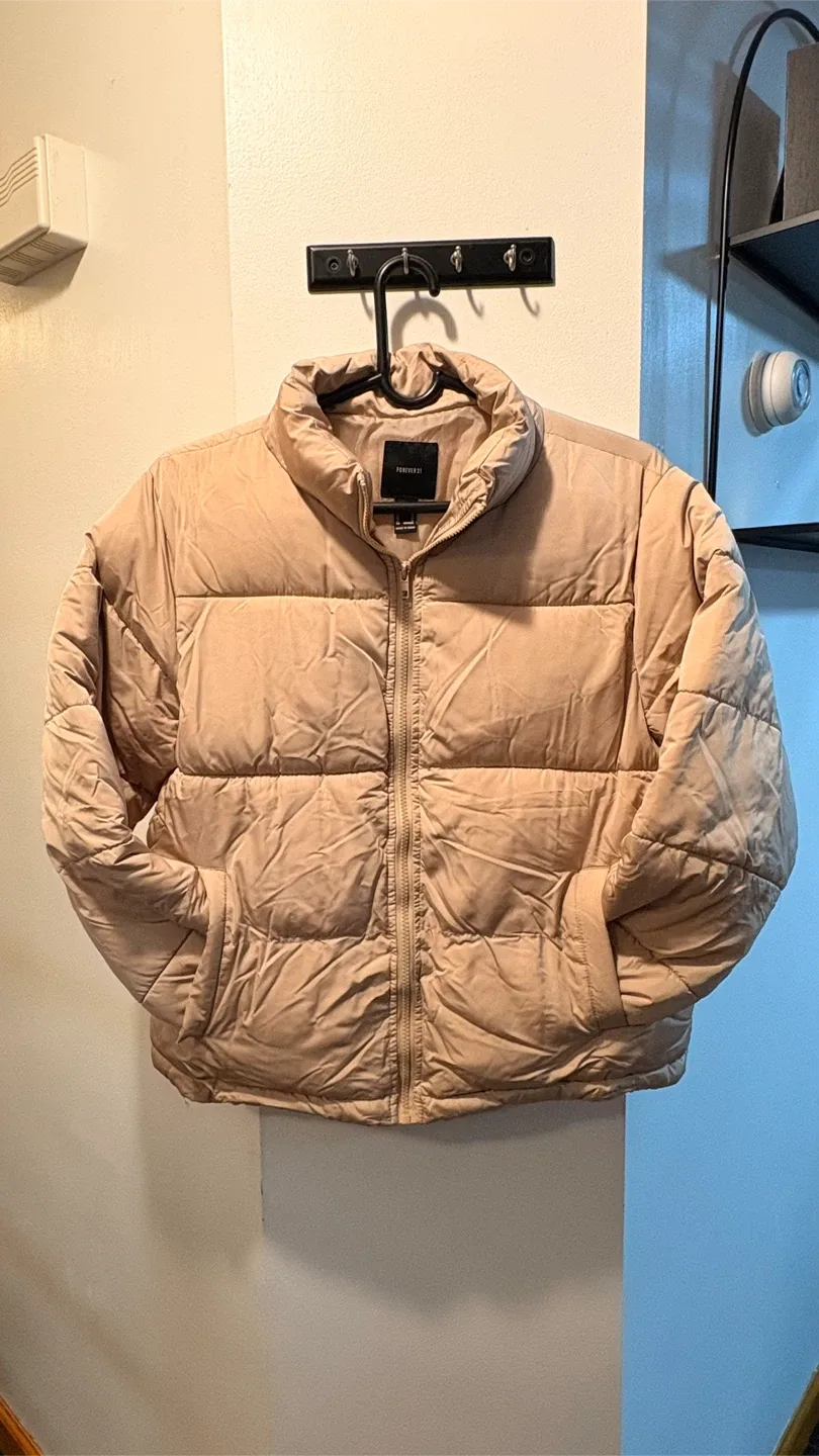 Forever 21 Puffer Jacket – Beige (Women’s M)