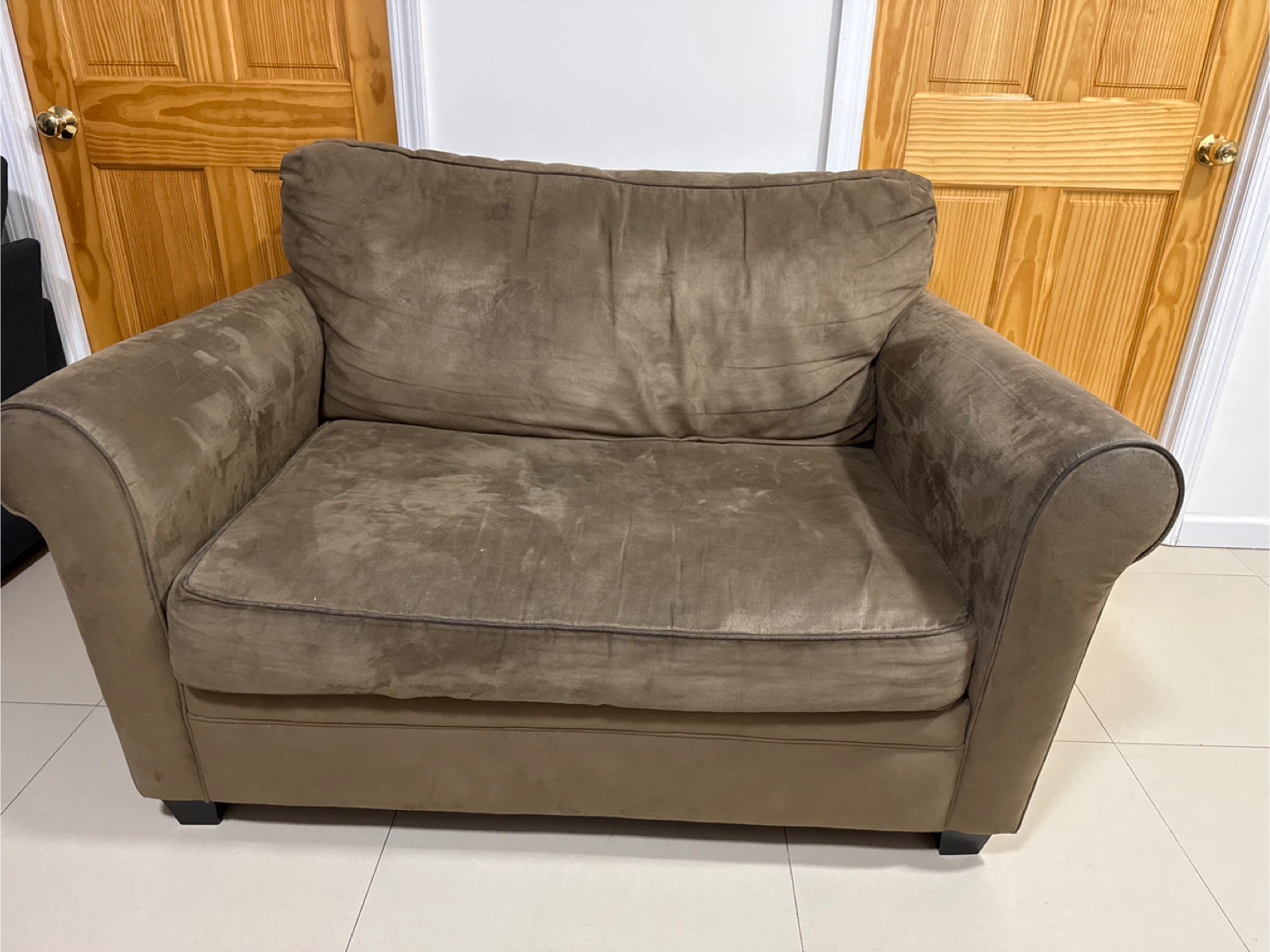 Oversized Armchair - Brown