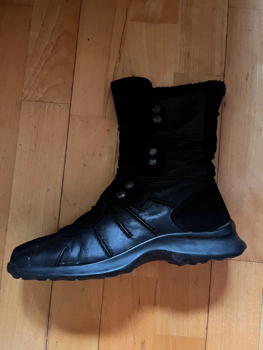 B2 Black Winter Boots - Size  37
