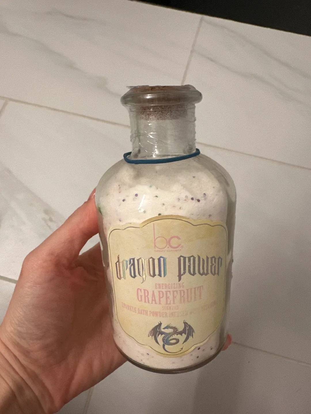 Beauty Concepts Dragon Power Grapefruit Sparkle Bath Powder