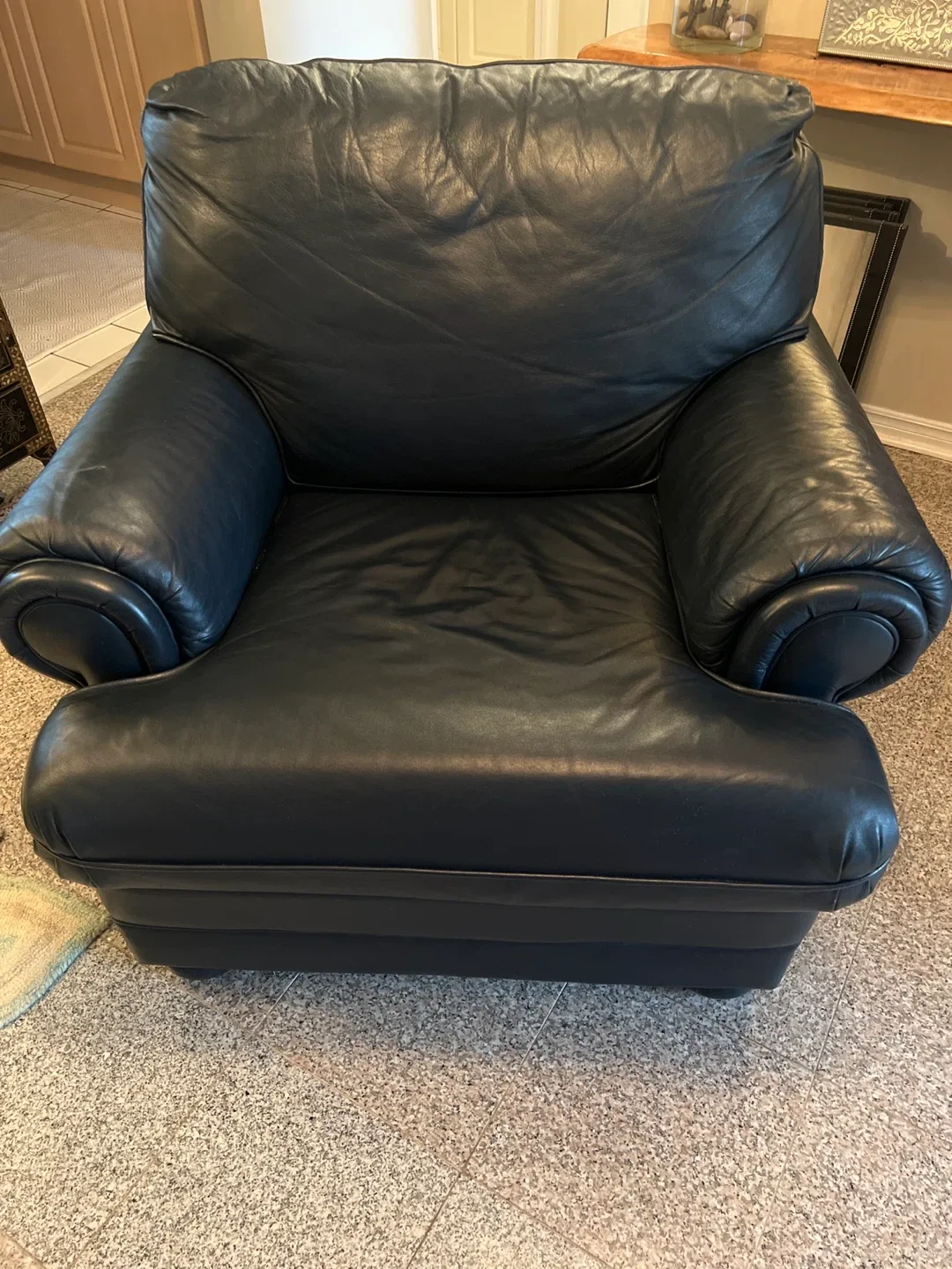 Genuine Thick Leather Armchair – Excellent Condition