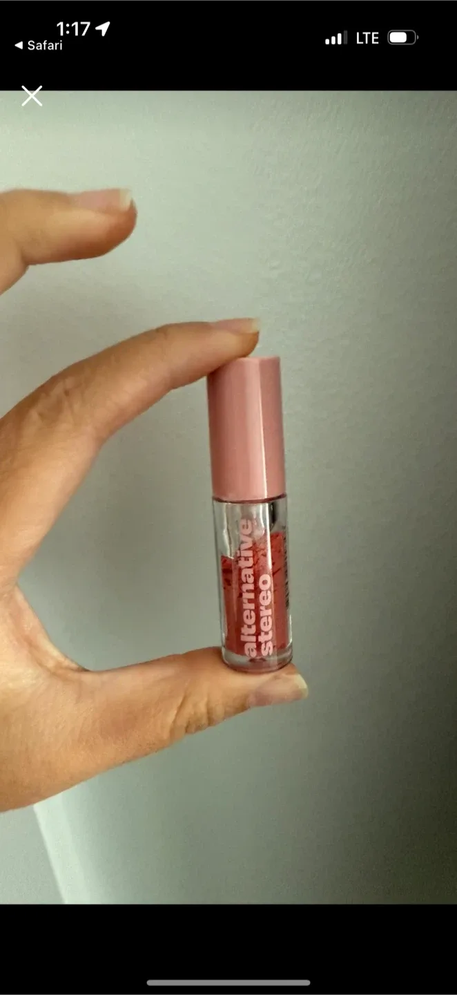 Alternative Stereo Lip Stain