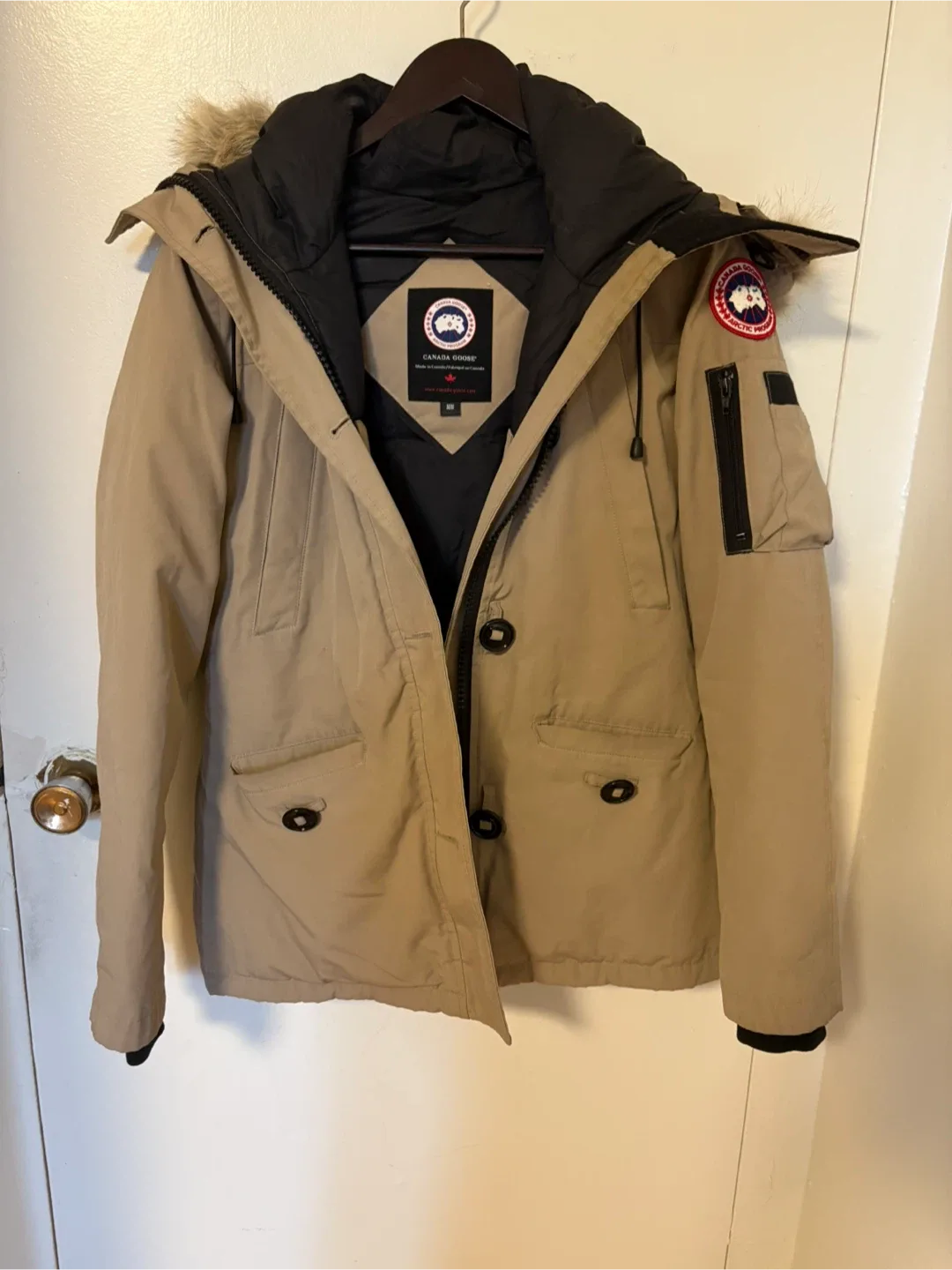 Canada Goose Parka  women- Size M
