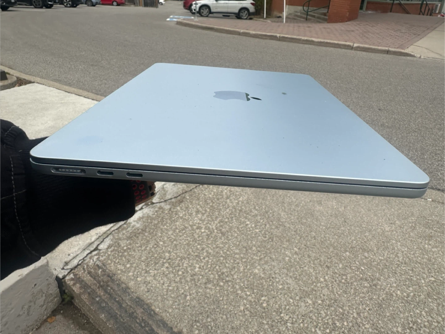 MacBook Air - photo 3