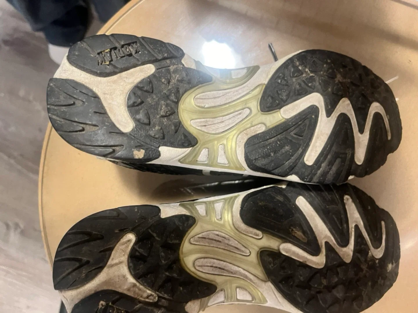 Women’s Safety work shoes size 8 image indicator(4)