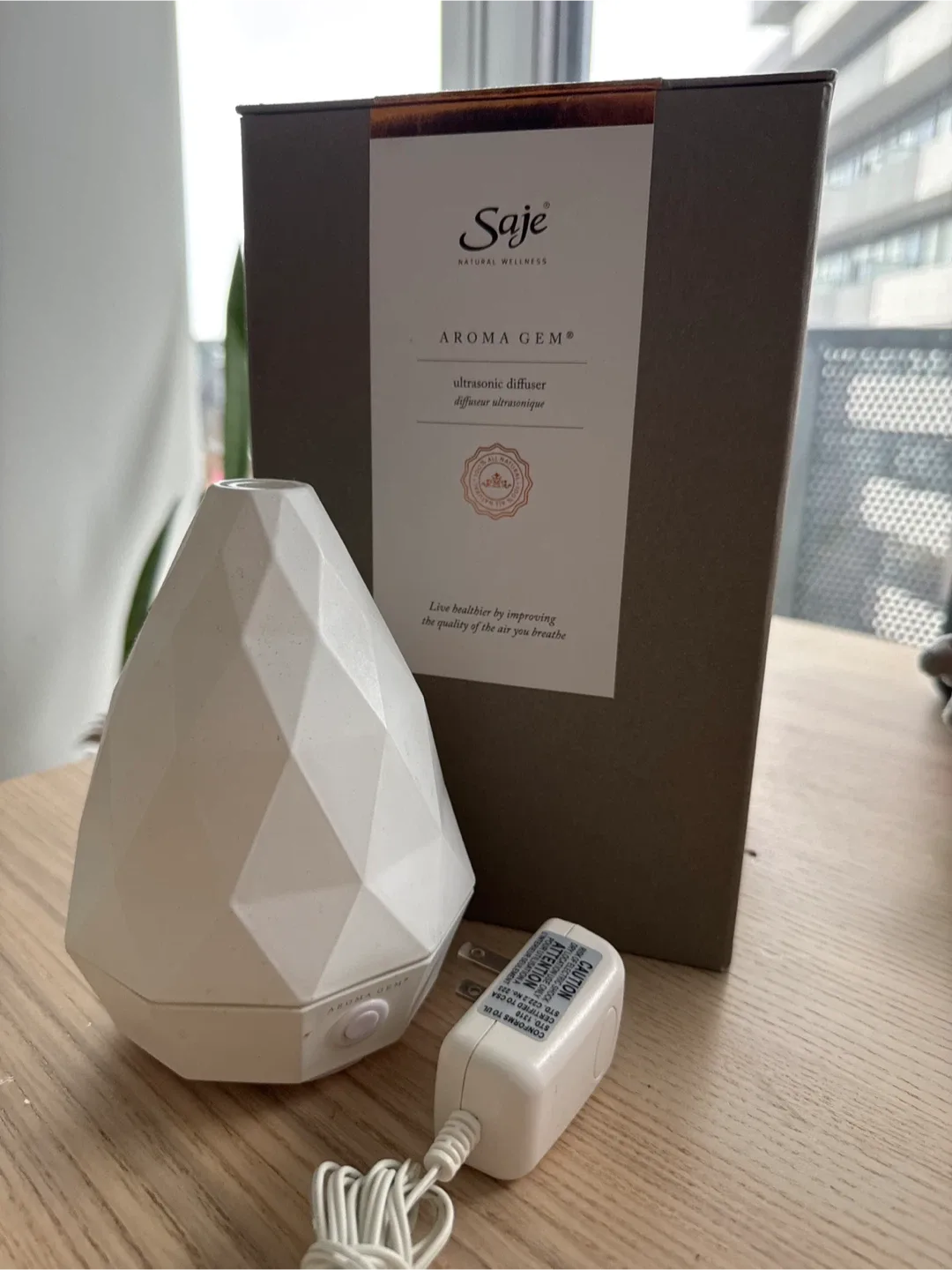Saje Ceramic Aroma Gem Ultrasonic Diffuser