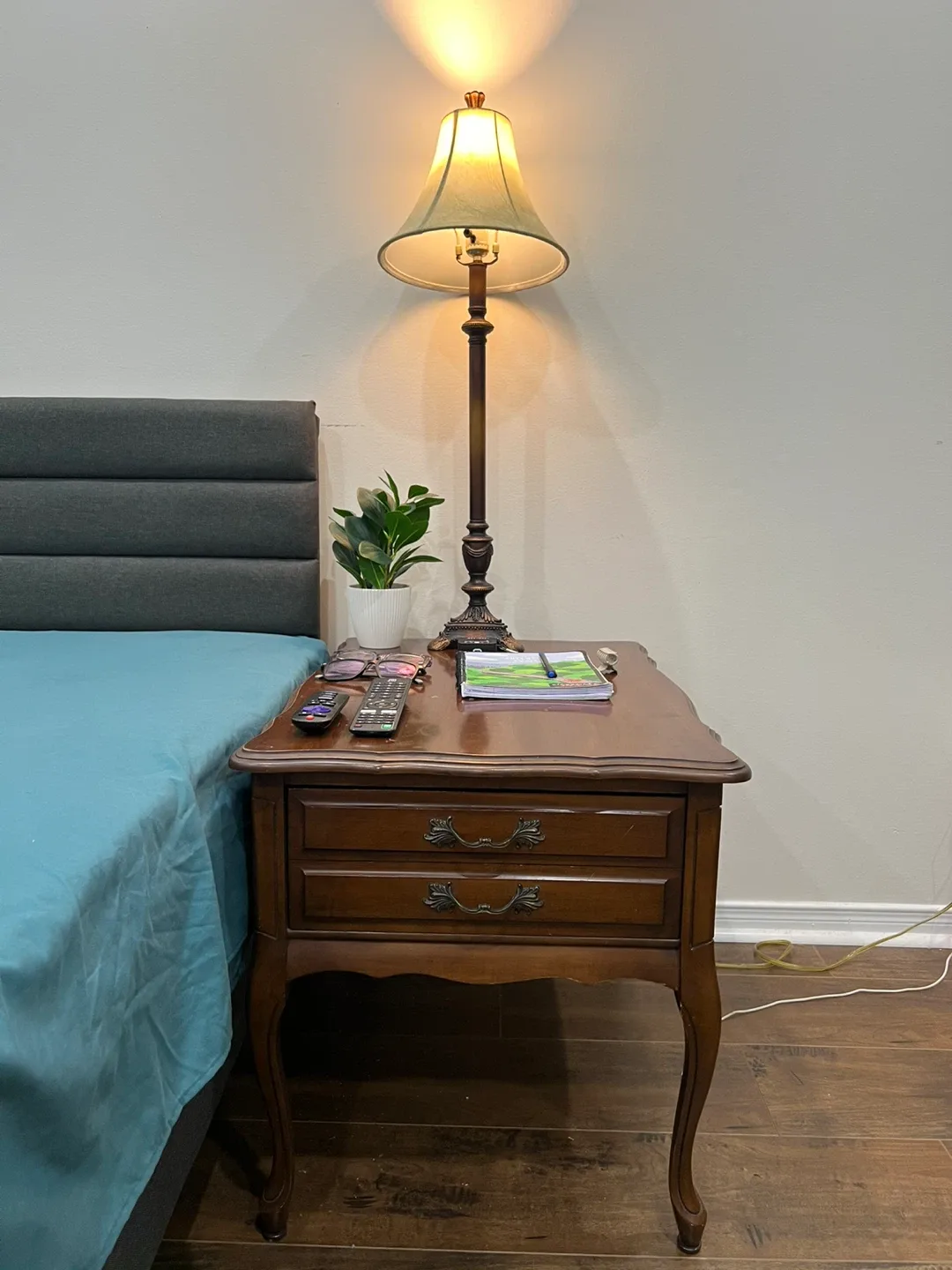 Two Wooden Nightstand with Two lamps image indicator(2)