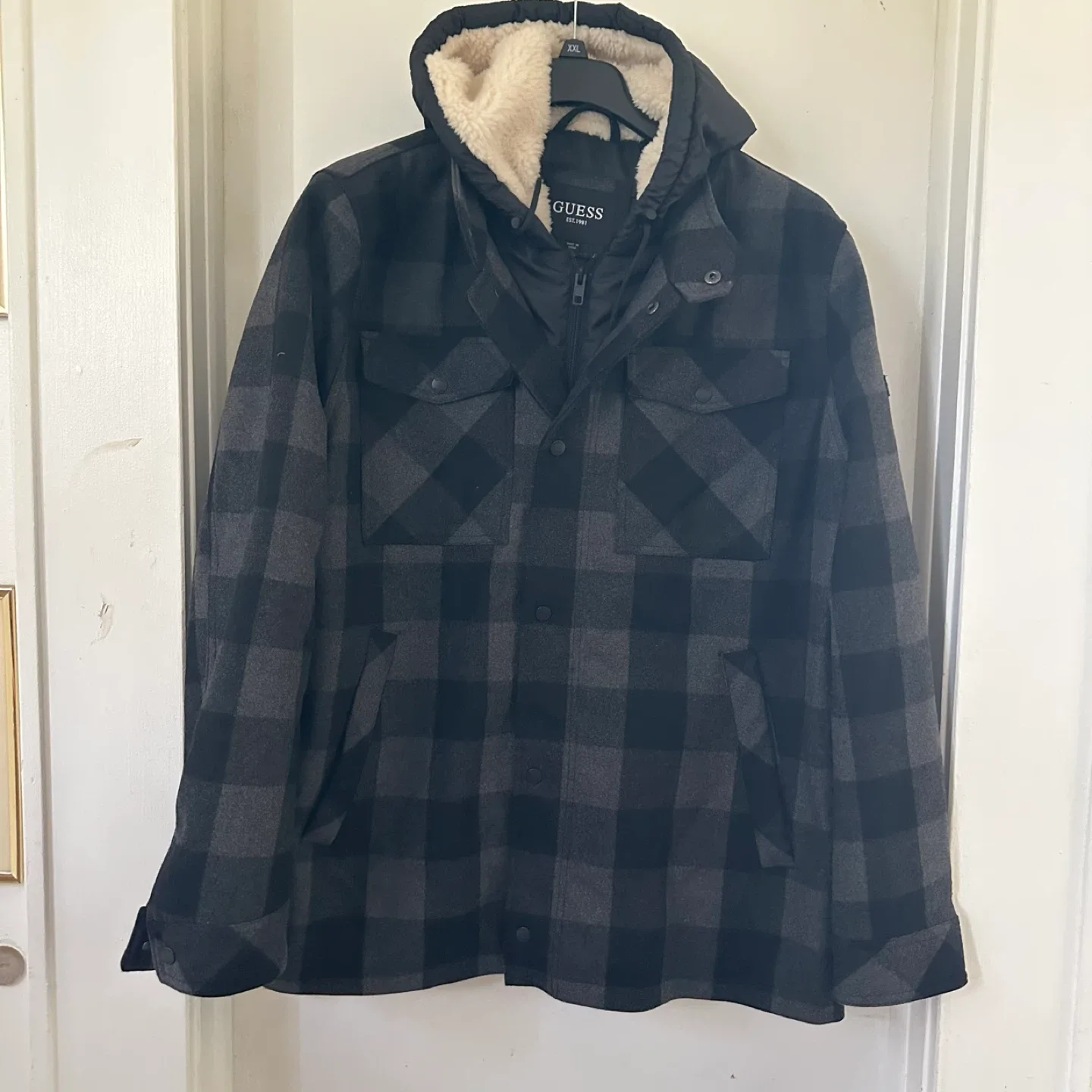Guess XXL Gray/Black Plaid Jacket