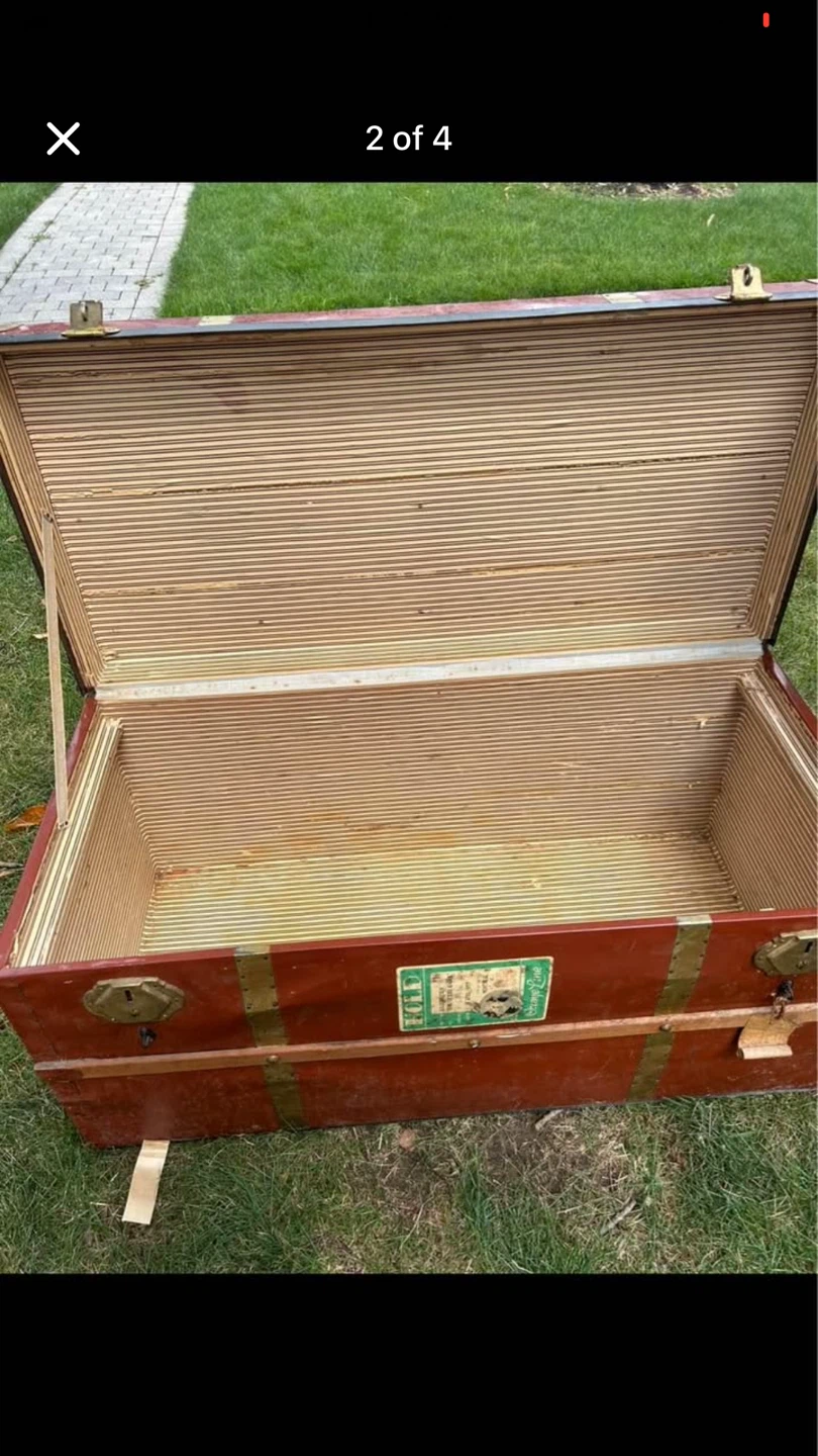 Antique steamer trunk - photo 2