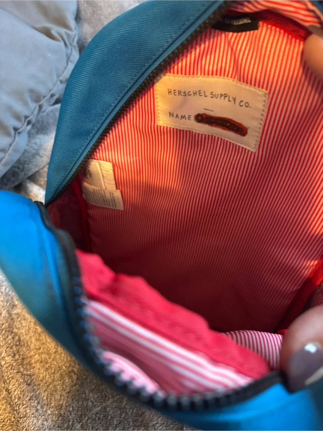 Herschel Supply Co. Backpack - Blue, Red, Grey image indicator(4)