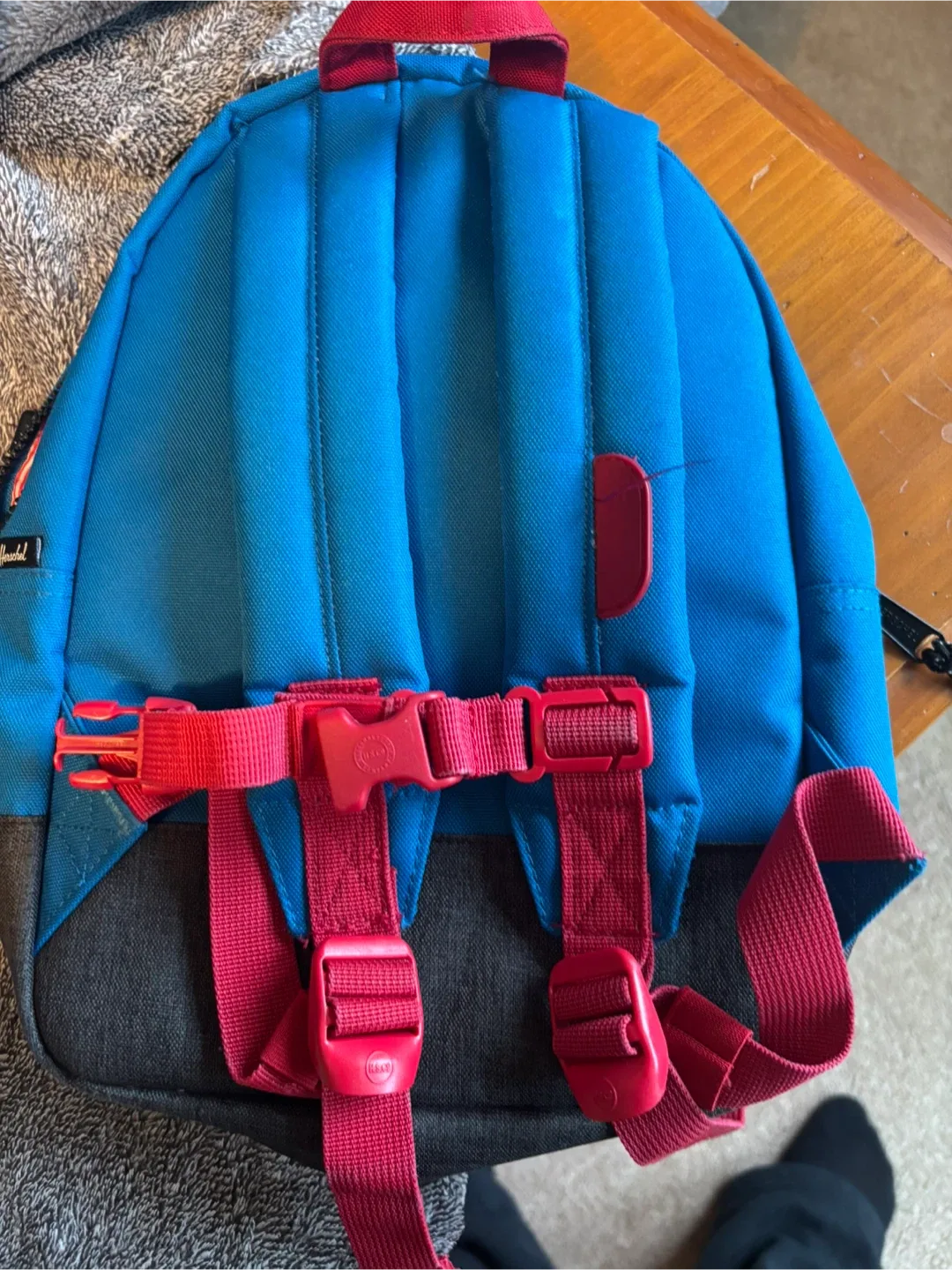 Herschel Supply Co. Backpack - Blue, Red, Grey image indicator(2)