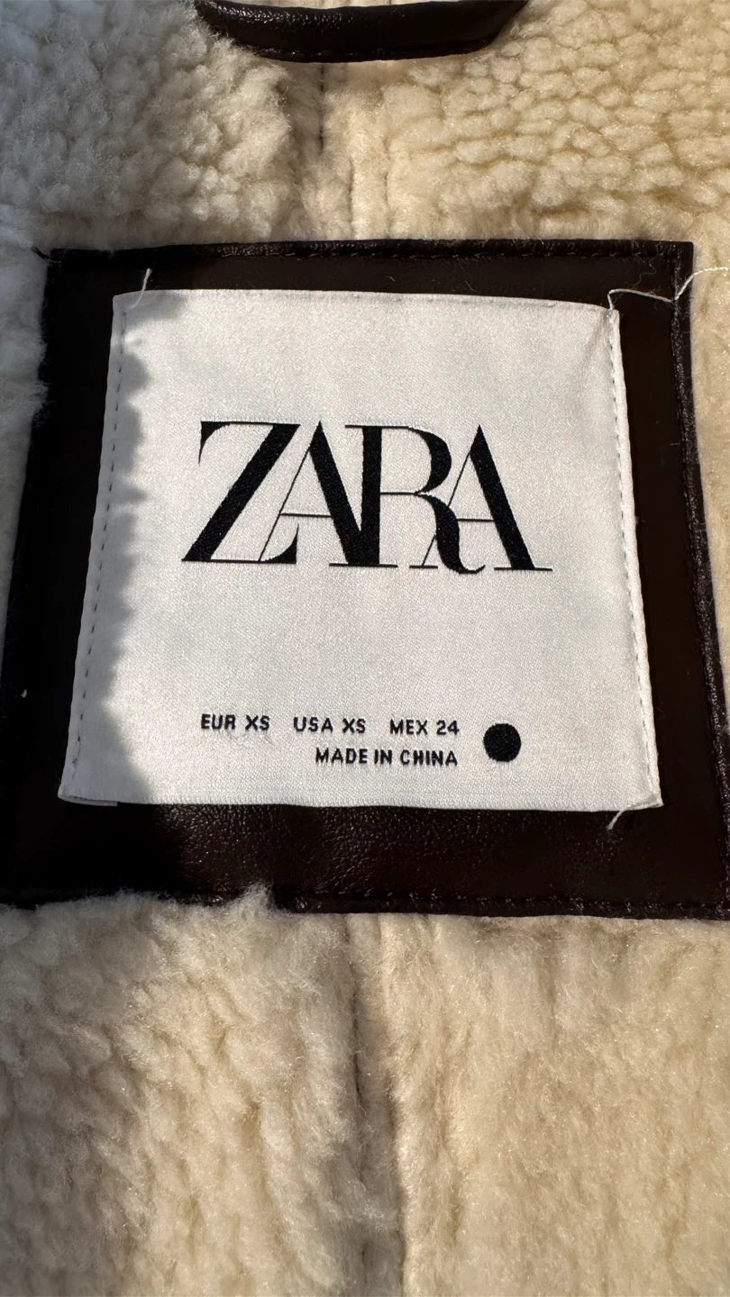 Zara Faux Leather & Sherpa Vest - Size XS - photo 5