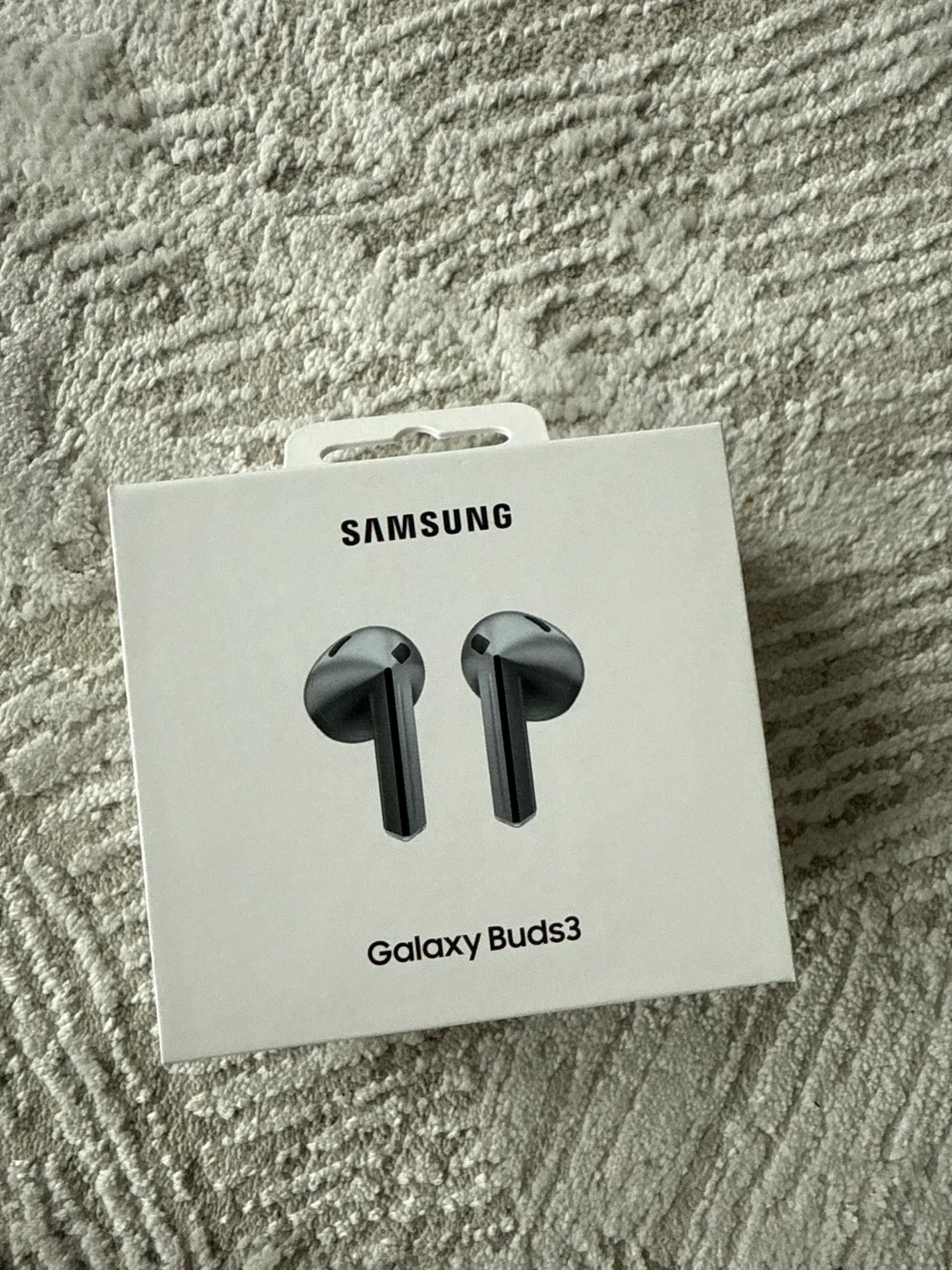 New Samsung Galaxy Buds3 - Model SM-R530