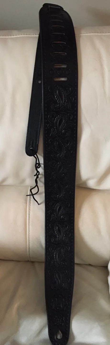 Levy's Leather Black Guitar Strap