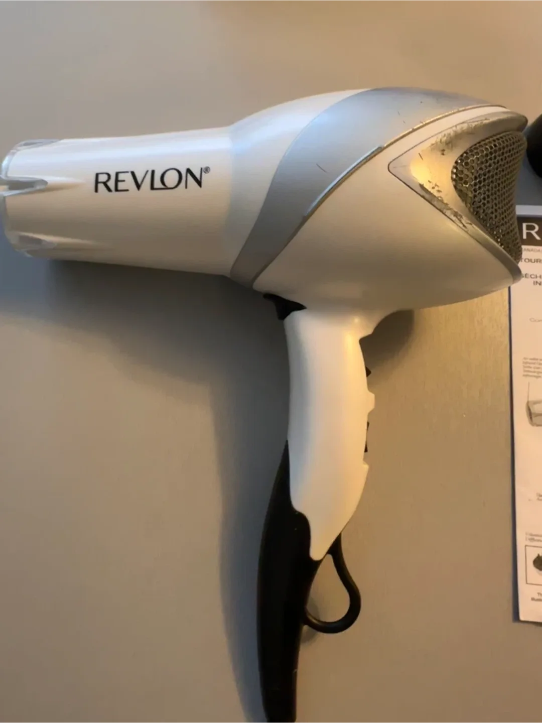 Revlon Tourmaline Ionic Ceramic Infrared Hair Dryer image indicator(3)