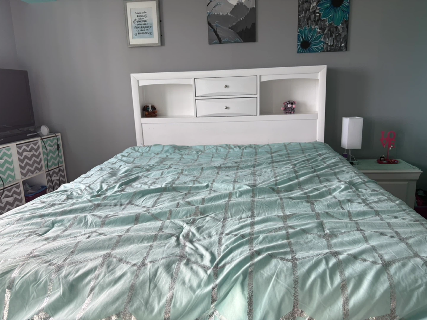 White Storage Bed Frame with Headboard - photo 3