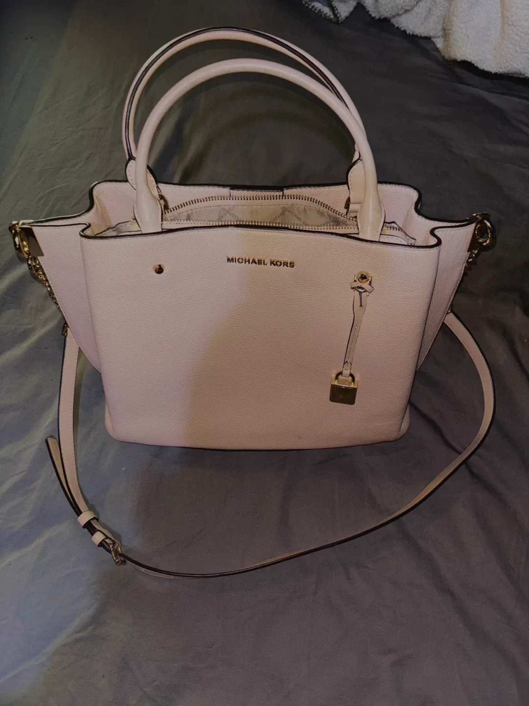 Michael Kors Pink Leather purse
