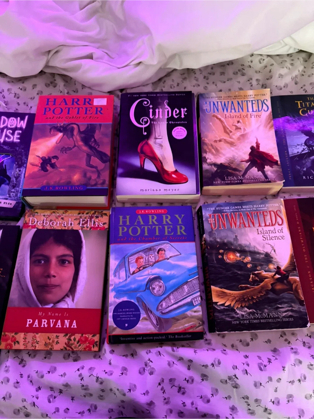 Books for $10 each image indicator(2)