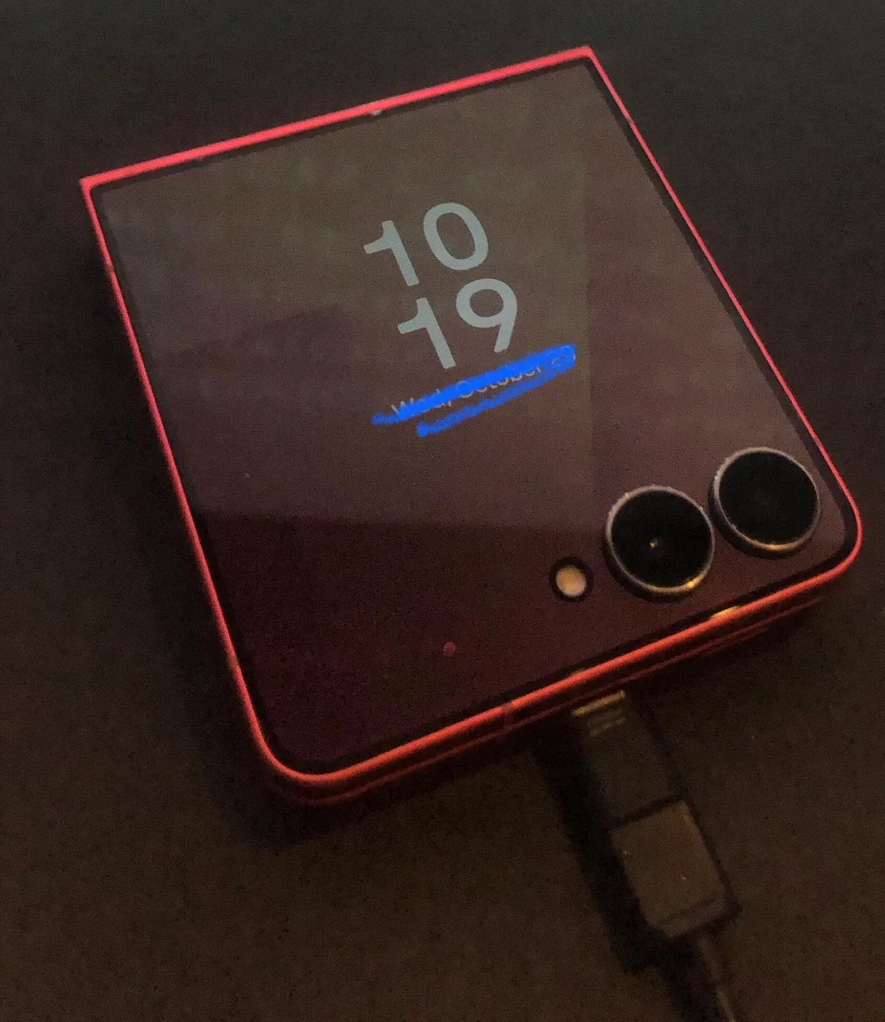 Samsung Galaxy Z Flip 7 Coral Red