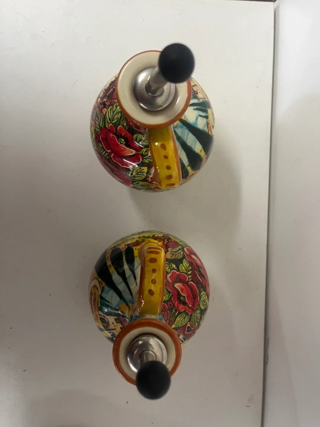 Piccadilly Italian Ceramic Oil/Vinegar Cruets image indicator(4)