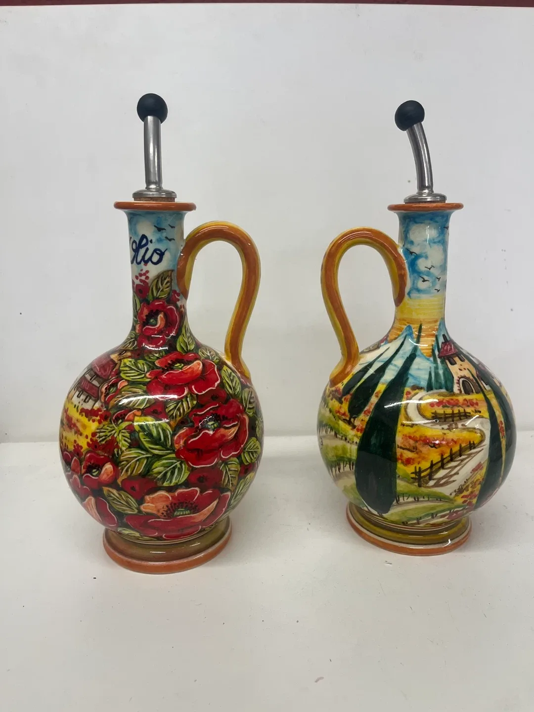 Piccadilly Italian Ceramic Oil/Vinegar Cruets image indicator(6)