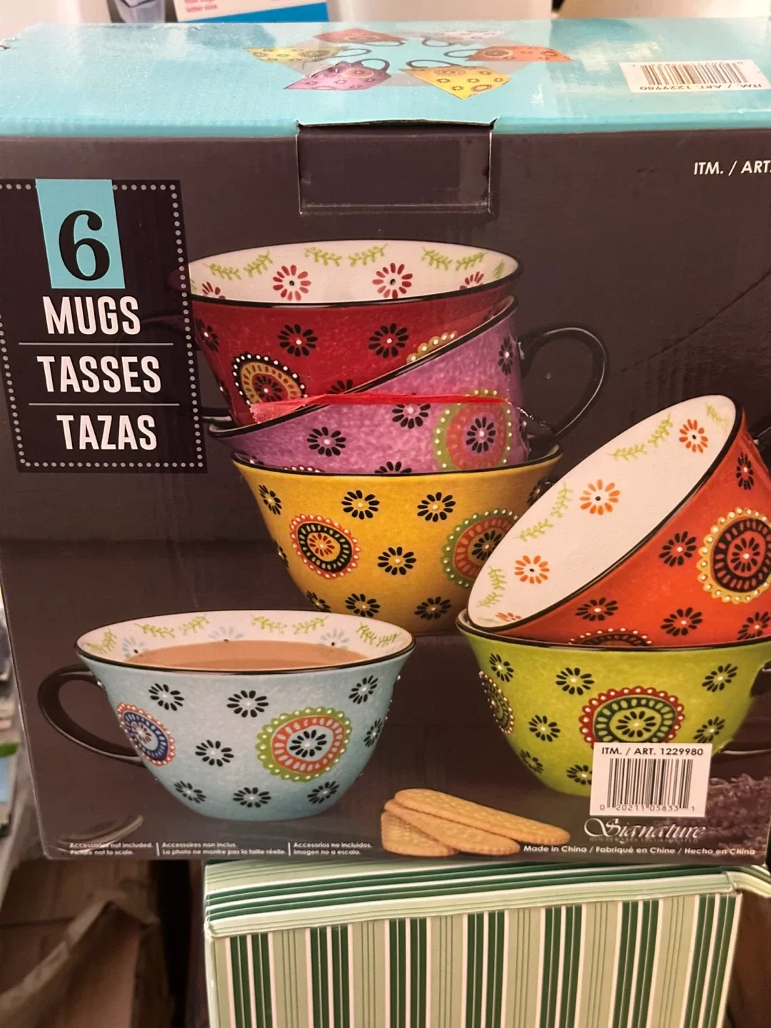 BNIB Signature 6 Mugs