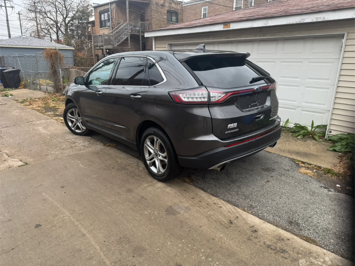 Beautiful 15 ford edge titanium - photo 4