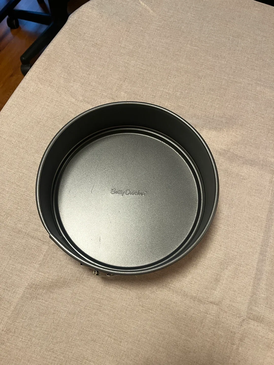 Betty Crocker Springform Pan
