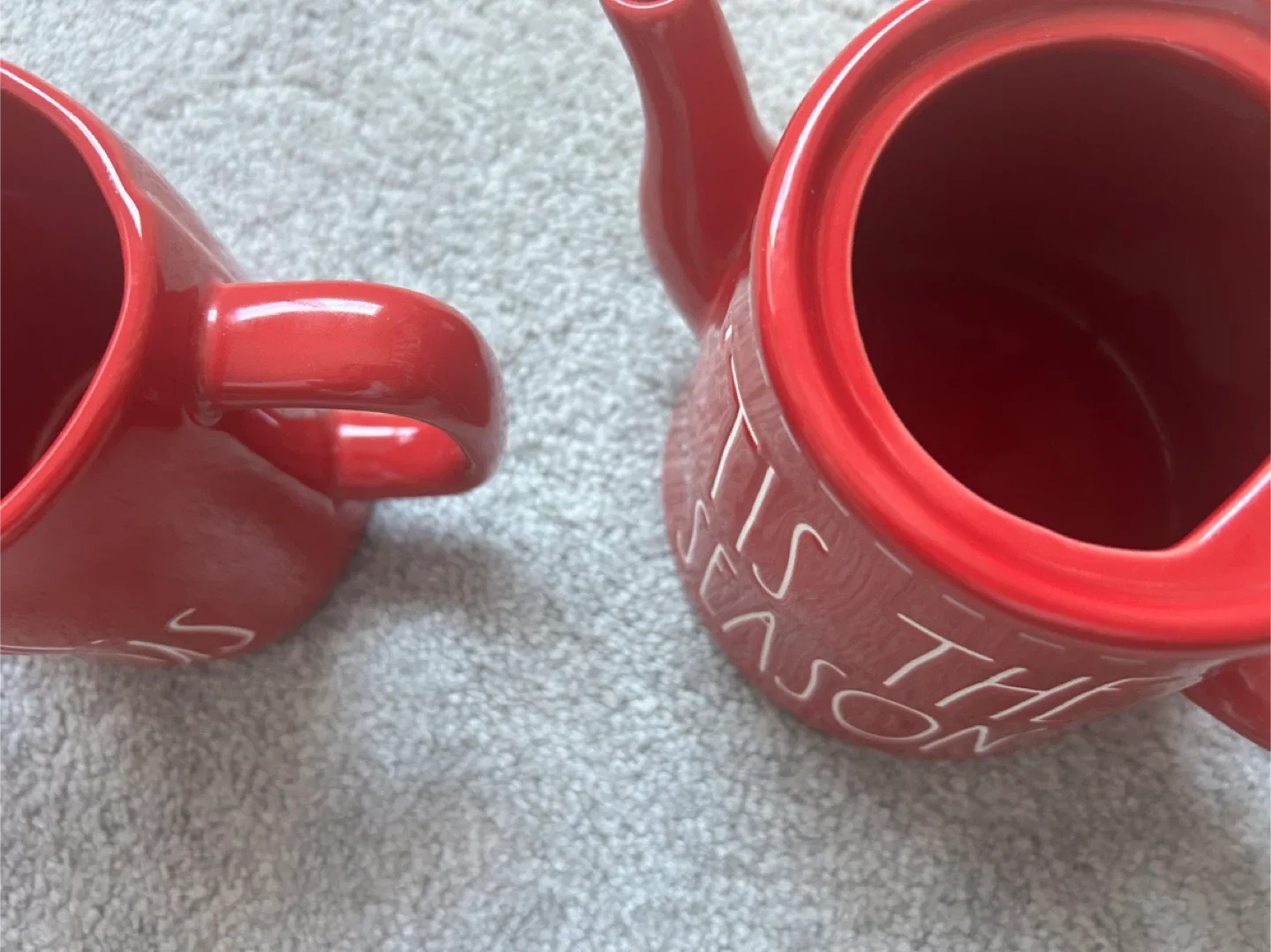 Rae Dunn christmas Teapot with 2 mugs image indicator(6)