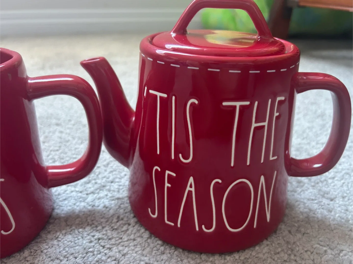 Rae Dunn christmas Teapot with 2 mugs image indicator(4)