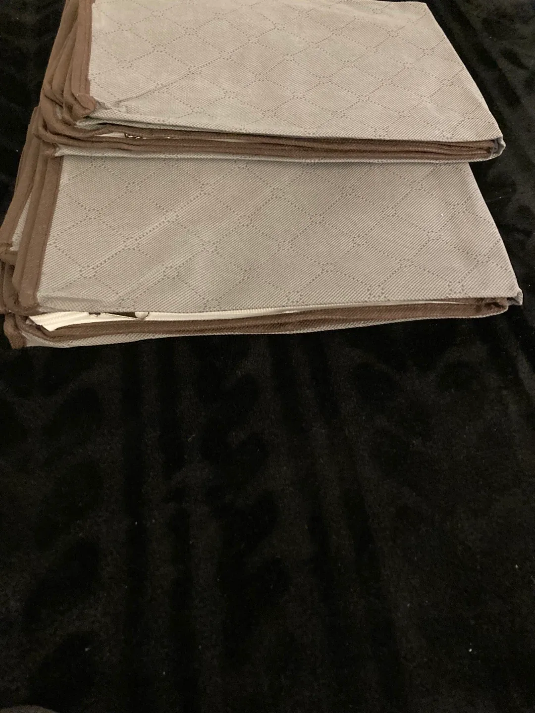 2 new Foldable Clothes Storage Bags - Gray/Brown image indicator(3)