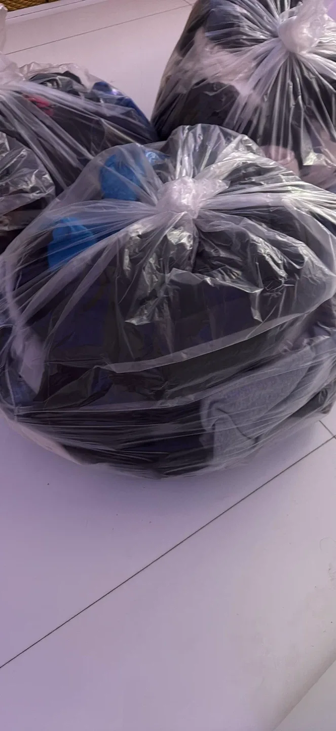 Bag of Used Clothing image indicator(3)