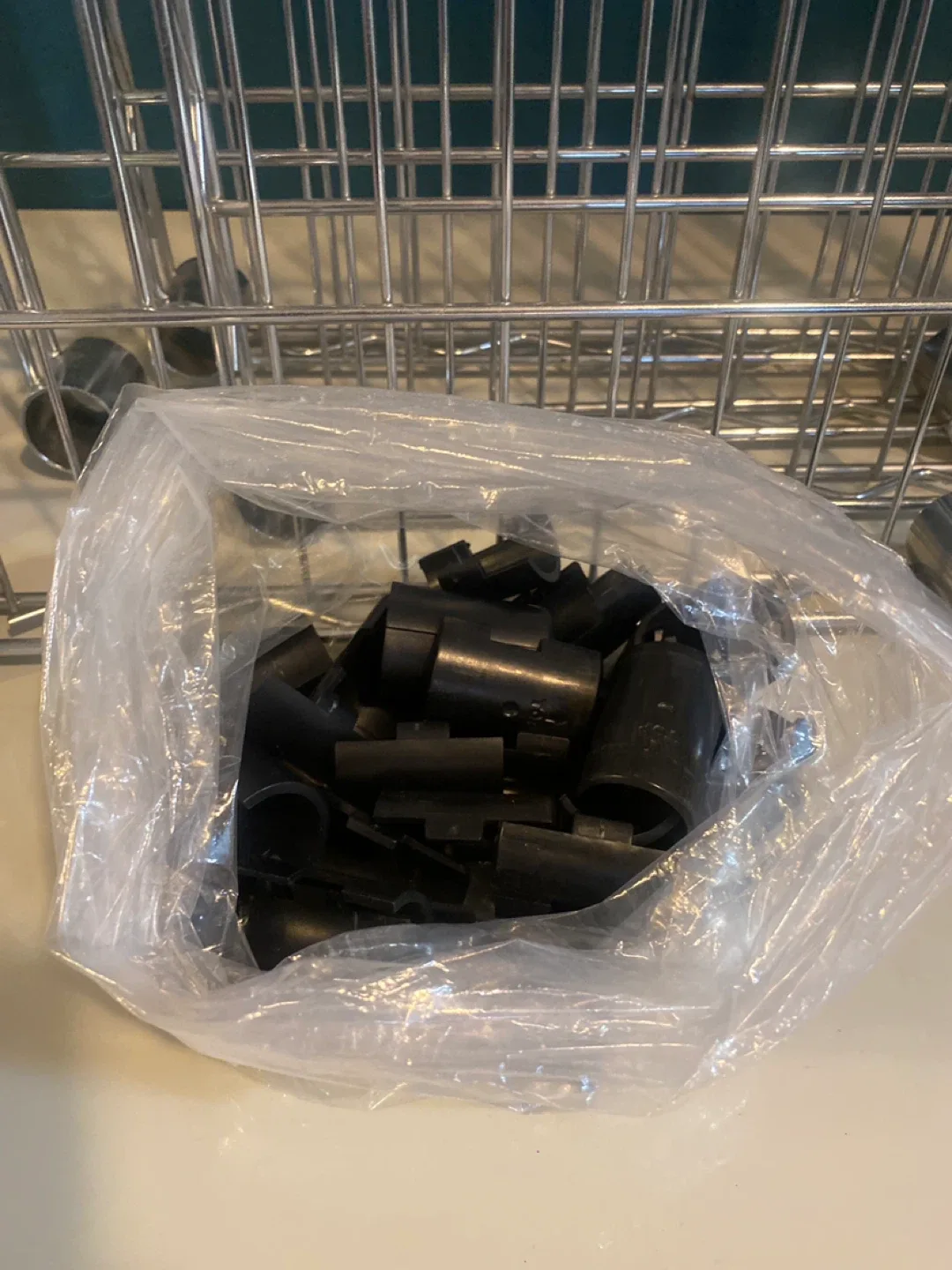 4-Tier Chrome Wire Shelving Unit image indicator(7)