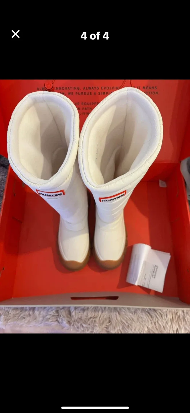 Hunter Snow Boots - White, Size 6