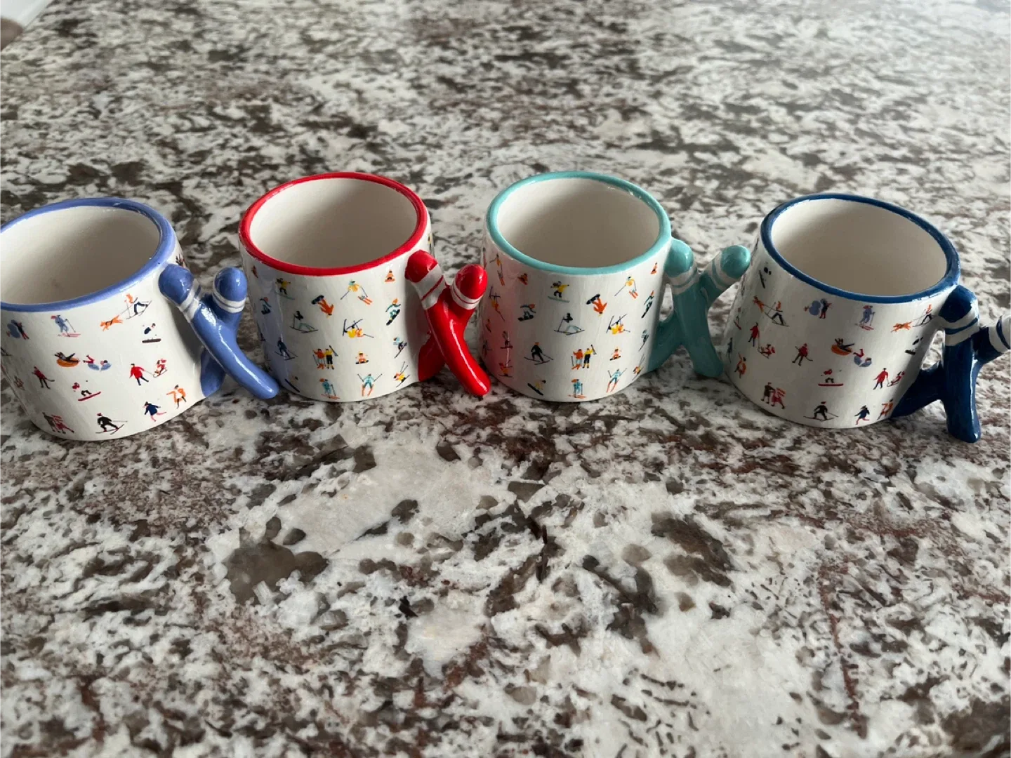 Ski Scene espresso Mugs - Set of 4 new condition