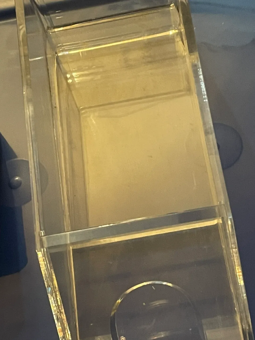 Premium Acrylic Dealer Shoe - Model 429 image indicator(2)