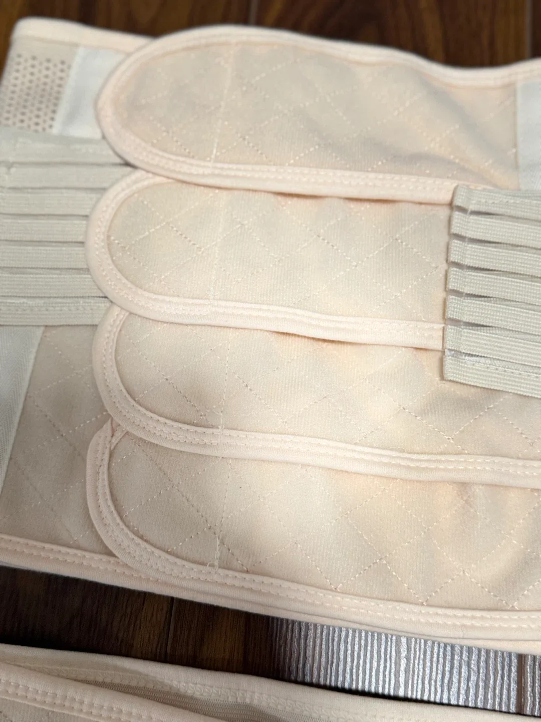 Beige Postpartum Belly Wrap - Size L image indicator(2)