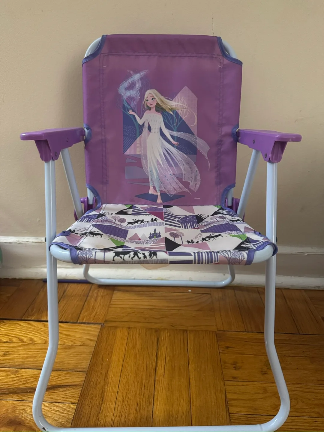Disney Frozen II Patio Chair - Ages 3-7
