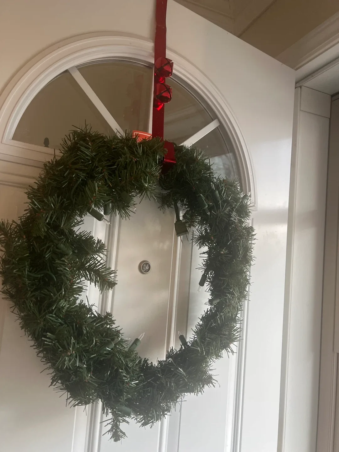 Christmas Wreath with Lights image indicator(5)