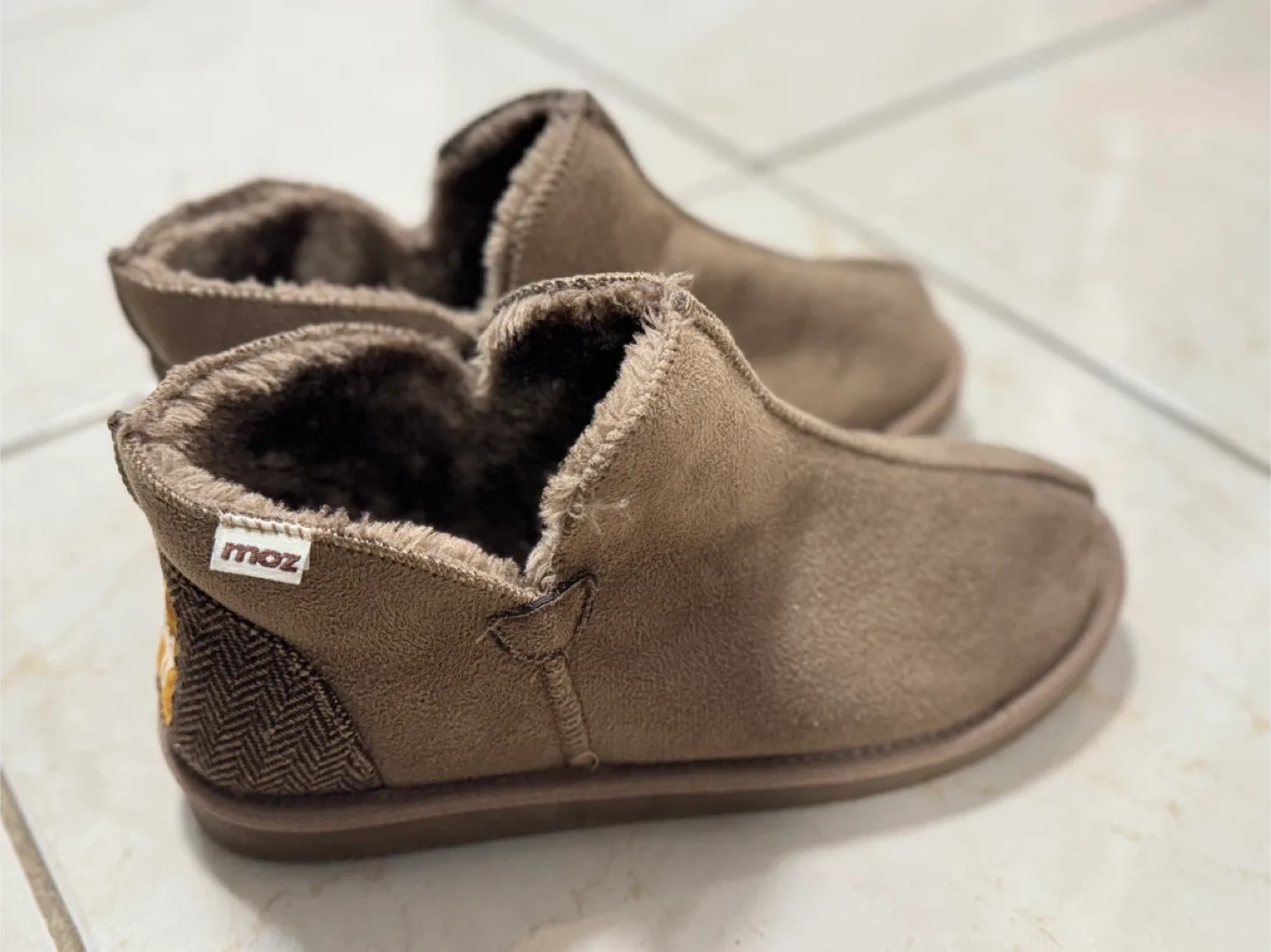 Moz Sweden Brown Slippers